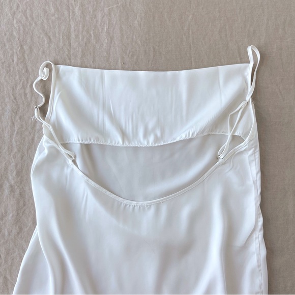 ‼️SOLD‼️ White flowy cowl neck maxi slip dress / night gown - Picture 3 of 7